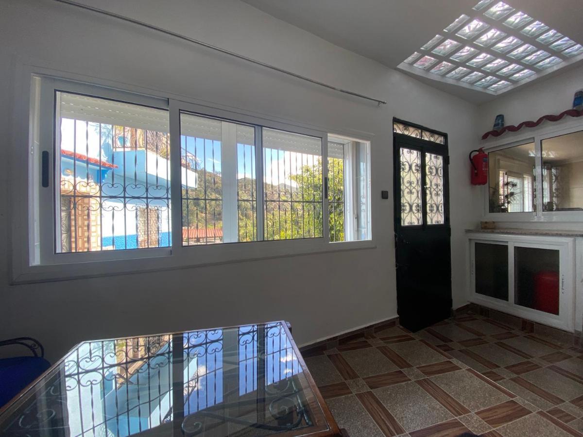 Maison D'Hote Bien Equipe Au Centre De 舍夫沙万 外观 照片