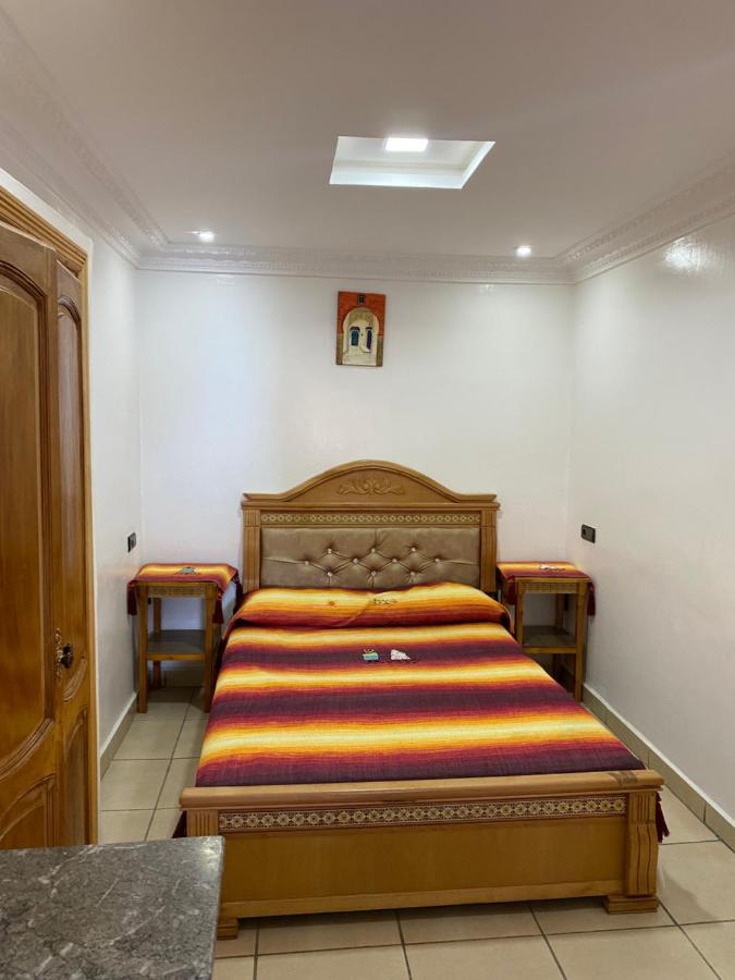 Maison D'Hote Bien Equipe Au Centre De 舍夫沙万 外观 照片